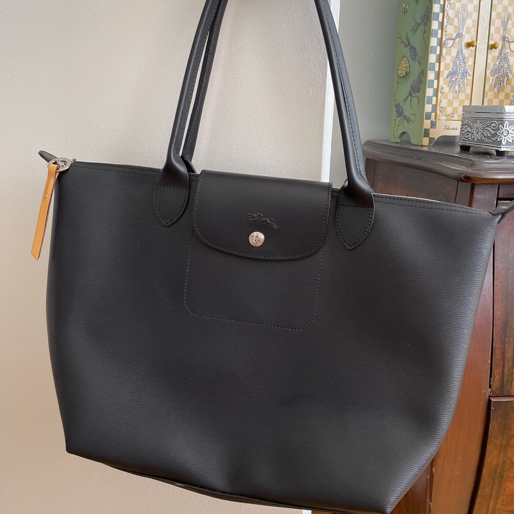 Longchamp City Bag
